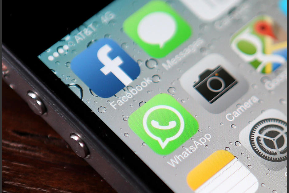 Recuerda que para que funcione, debes tener activada la opción de ‘Flash’ en la cámara de tu celular. (Foto: Time Magazine).