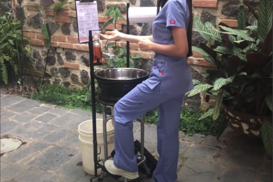 Estudiantes crean prototipo para el lavado de manos sin contacto y se hacer acreedores de un premio del PNUD. (Foto: Captura de pantalla)