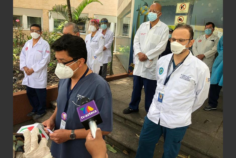 Médicos del Hospital Roosevelt manifestaron que están al tope de atención y que ya no pueden recibir más pacientes. (Foto: Cortesía/Soy502)