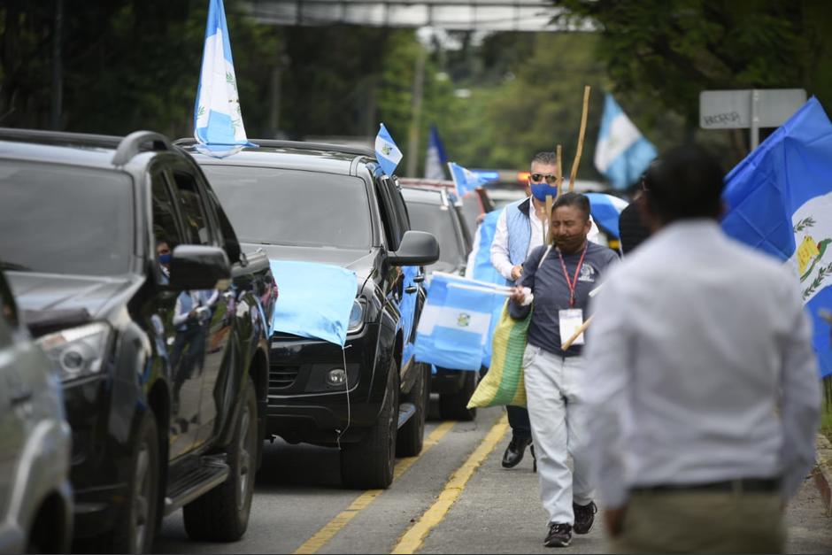 Varios automovilistas protestaron este jueves contra las medidas del Ejecutivo. (Foto: Wilder López/Soy502) 