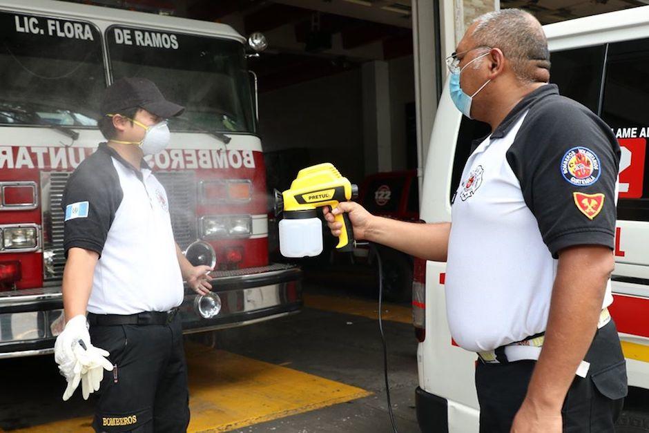 En redes sociales ha circulado una campaña de recaudación para donar mascarillas a los bomberos. (Foto: Bomberos Voluntarios) 