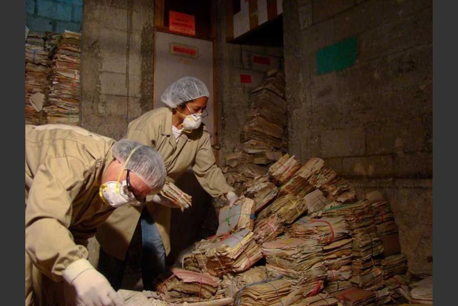 La PDH ganó el amparo provisional que impedirá al Gobierno mover el Archivo Histórico de la Policía Nacional. (Foto: Prensa Comunitaria)