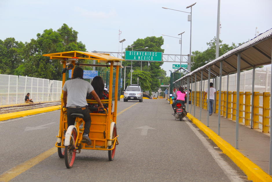El paso fronterizo entre México y Guatemala está restringido para ciudadanos que no sean guatemaltecos. (Foto: Fredy Hernández/Soy502)