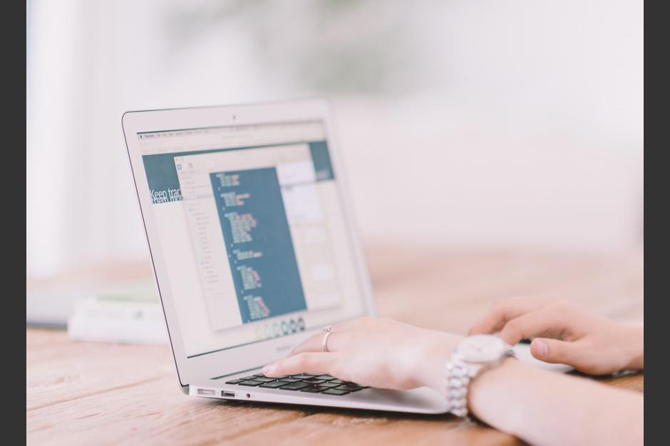 Si buscas trabajo en línea esta oportunidad puede ser para ti. (Foto: PxHere)