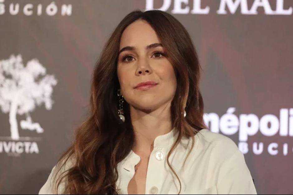 Camila Sodi confirmó que ella y su hija están contagiadas de coronavirus. (Foto: Univisión)