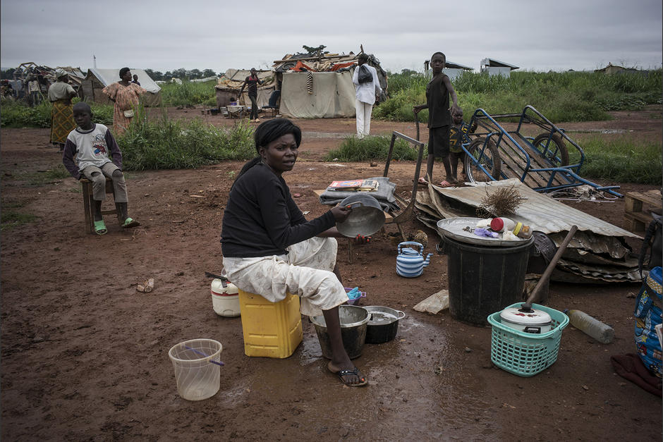 Millones de personas deben salir a trabajar cada día para “poner un plato en la mesa y por eso no pueden estar en casa un largo periodo de tiempo”. (Foto: ACNUR).