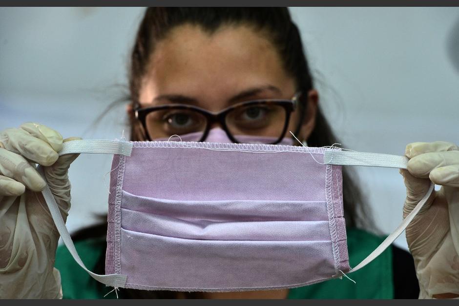 El Ministerio de Ambiente alertó sobre algunas personas que recogen las mascarilla en los basureros y las vuelven a colocar a la venta. (Foto: archivo) 