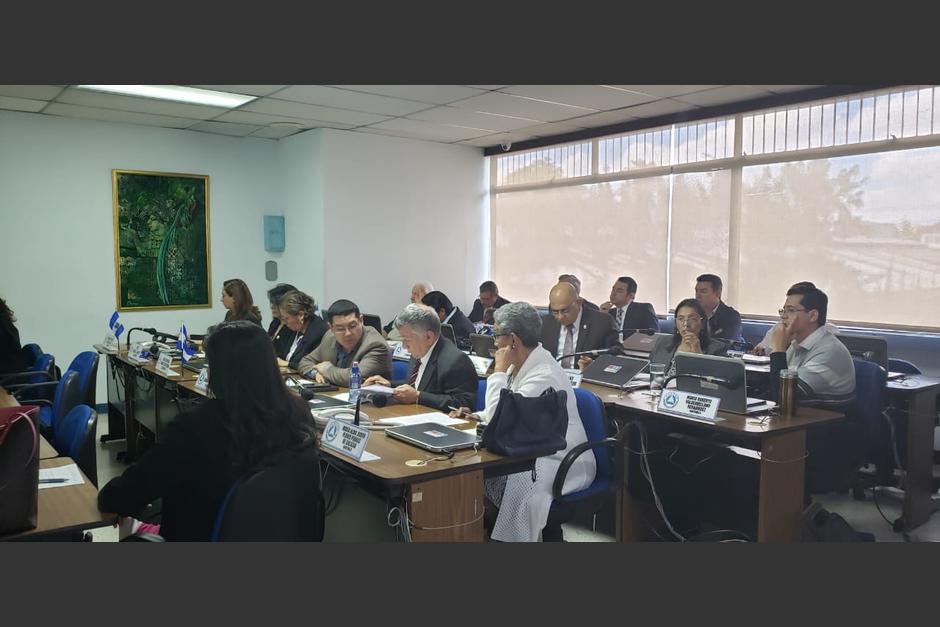 Mulet asegura que los diputados del Parlacen no trabajan. (Foto: Archivo/Soy502)