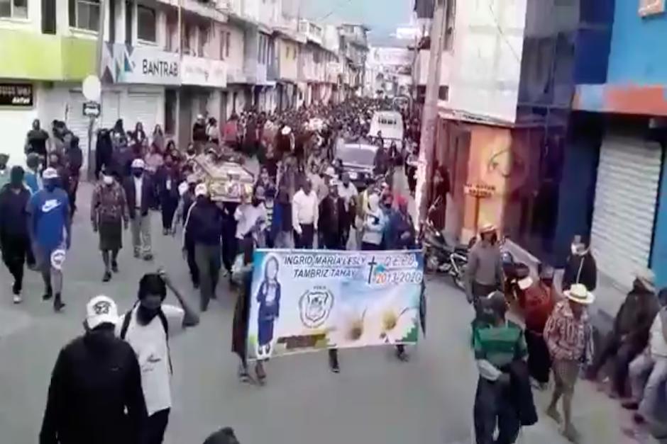 Madre e hija murieron recientemente debido al enfrentamiento entre pobladores de Nahualá y Santa Catarina Ixtahuacán (Foto: captura de video)