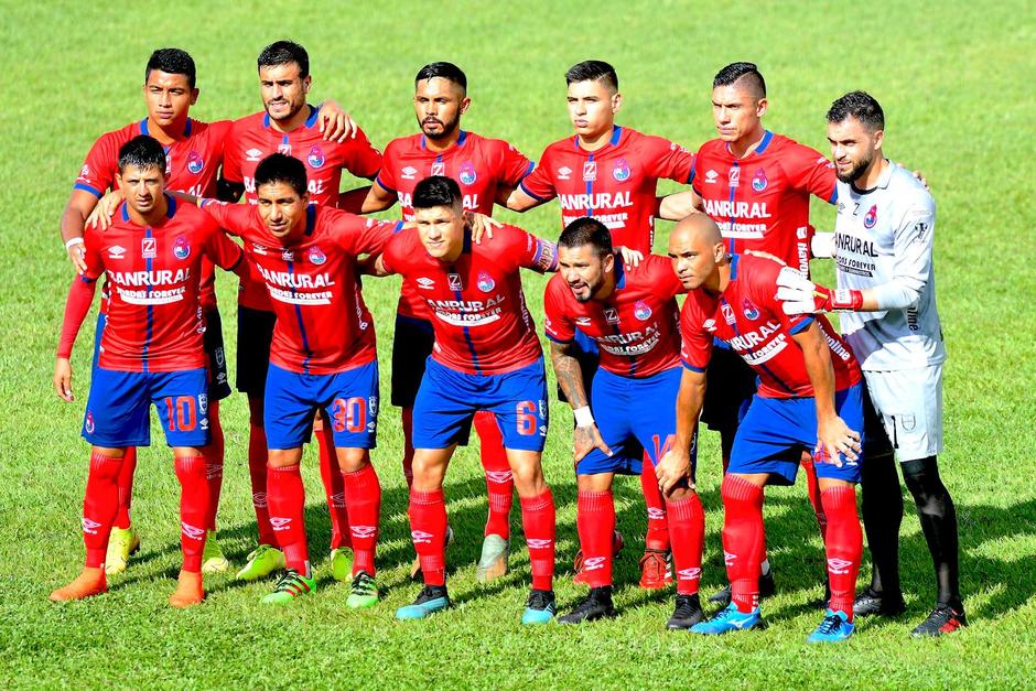 Los seis integrantes del cuadro rojo deberán permanecer en Costa Rica hasta arrojar negativo. (Foto: Sergio Muñoz/Nuestro Diario)