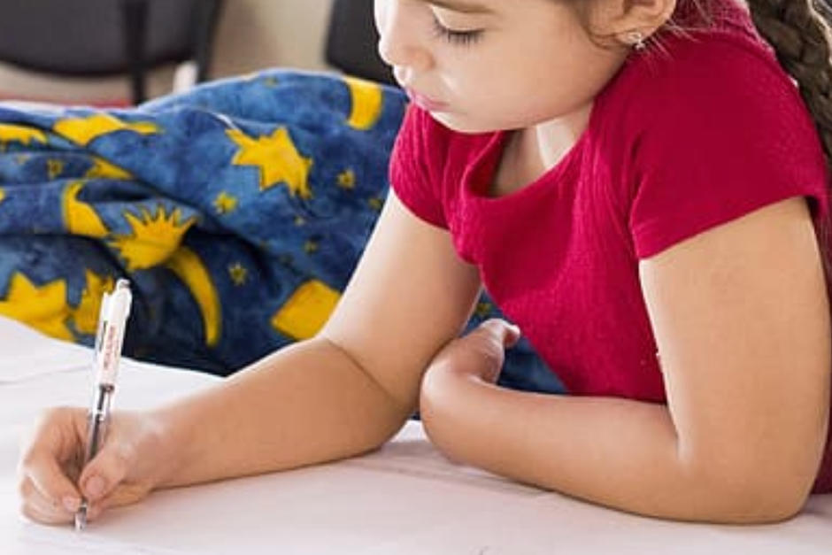 Una niña escribió una emotiva carta para acompañar una frazada que donó. (Foto: Piqsels)