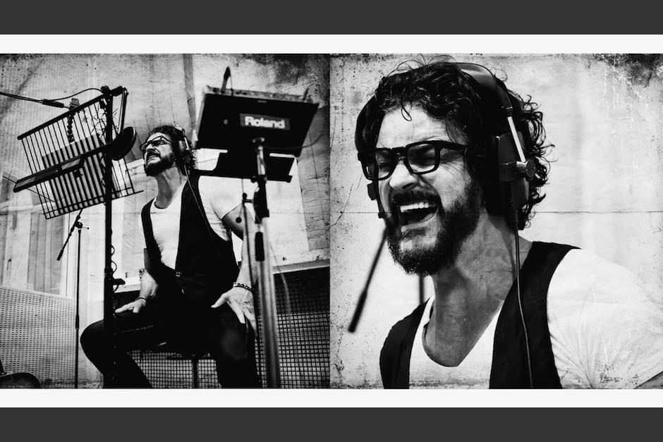 Ricardo Arjona le mostró a sus seguidores cómo trabaja en su producción. (Foto: Instagram)