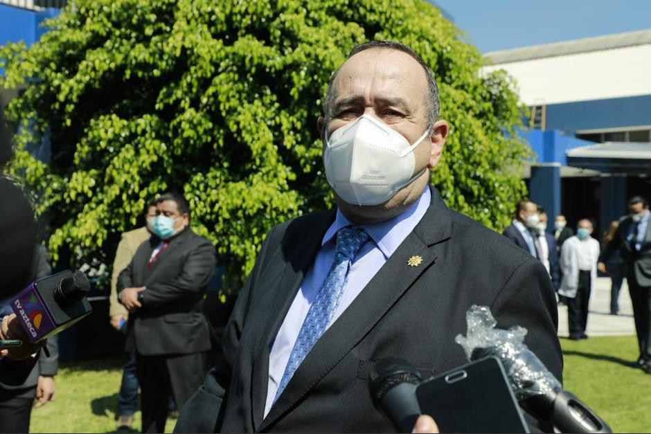 El presidente Alejandro Giammattei reapareció en público, después de haber sido diagnosticado con Covid-19. (Foto: Presidencia)