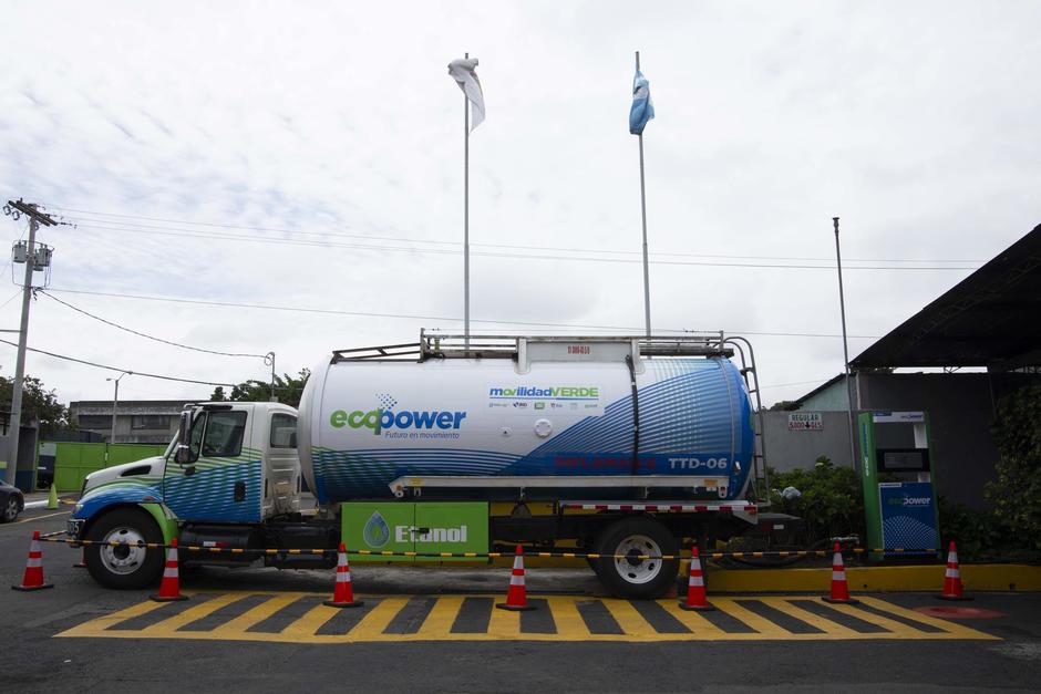 Durante 10 semanas, 35 vehículos se abastecerán con EcoPower, la gasolina con un porcentaje de etanol. (Foto: Movilidad Verde)
