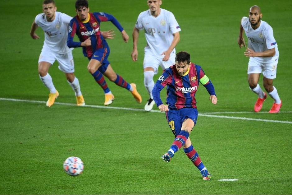 Lionel Messi abrió el marcador por la vía del penal para la victoria del FC Barcelona frente al cuadro húngaro. (Foto: AFP)