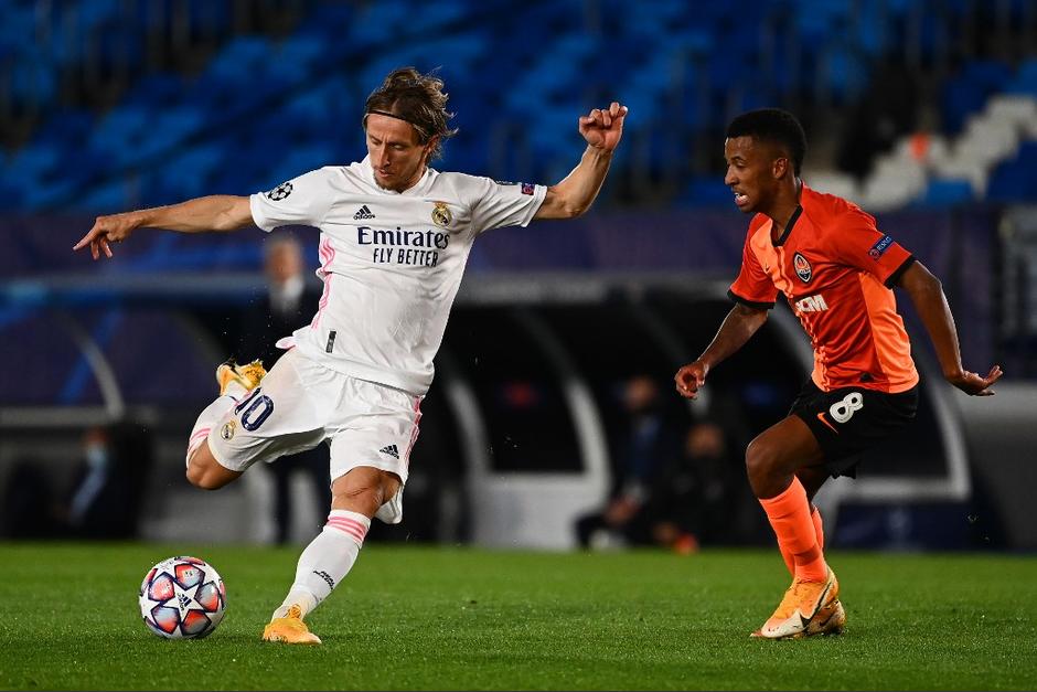 El croata fue el autor del primer gol para el Madrid, que encendió las esperanzas de al menos llegar al empate. (Foto: AFP)