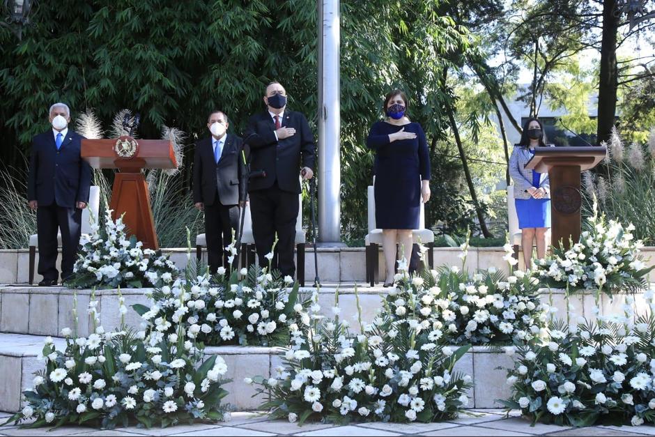 El presidente Alejandro Giammattei participa en la conmemoración del 199 Aniversario de la Independencia de Centroamérica. (Foto: Presidencia)