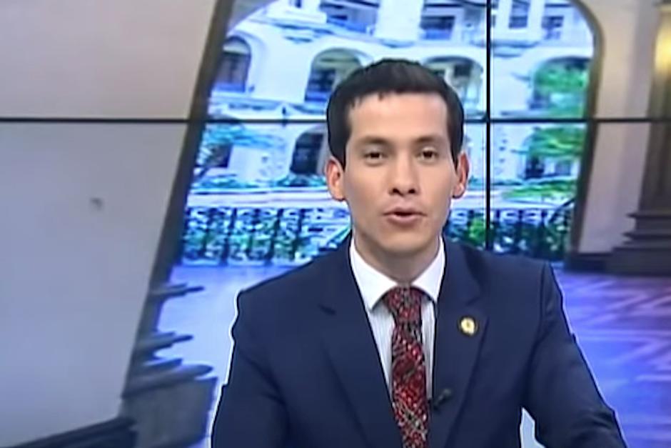 Familia del director de la comisión presidencial Centro de Gobierno presentó la denuncia contra Plaza Pública. (Foto: captura de video)