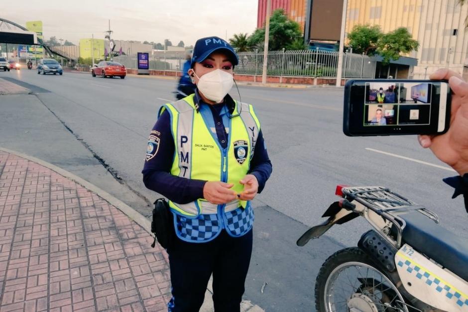 Dalia Santos es reconocida en redes sociales por sus reportes del tránsito. (Foto: Twitter Dalia Santos) 