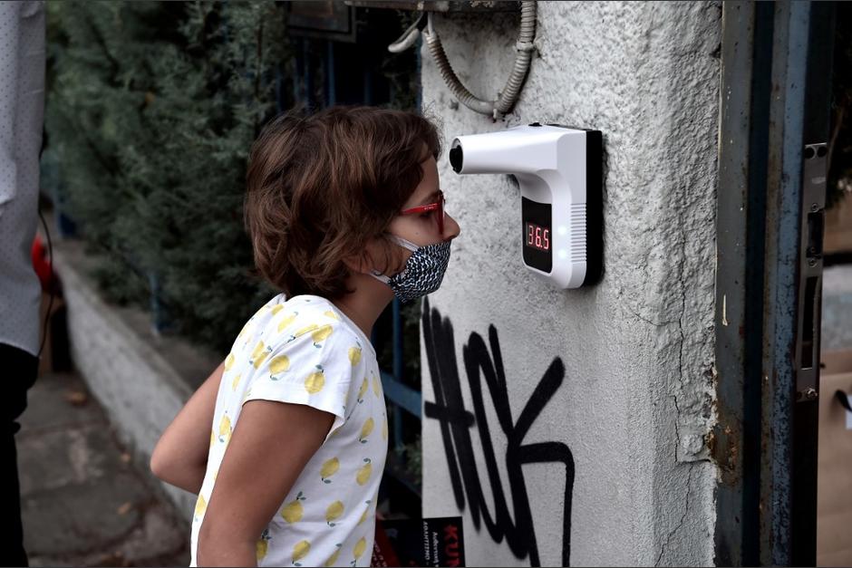 El titular de la Coprecovid explicó que existe un estancamiento de casos en el país. (Foto: AFP)