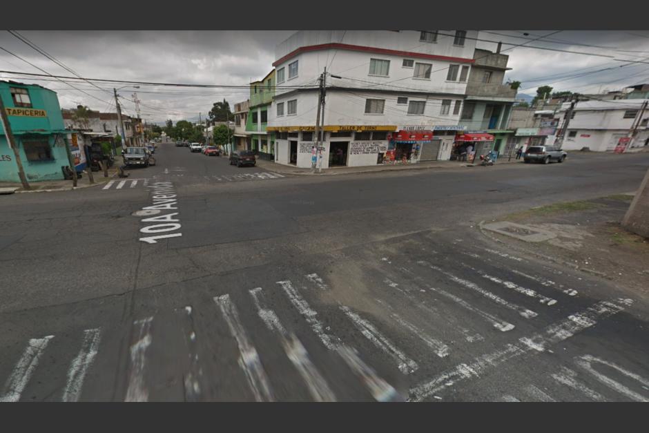 El accidente quedó grabado por las cámaras de vigilancia del lugar. (Foto: Google Maps) 