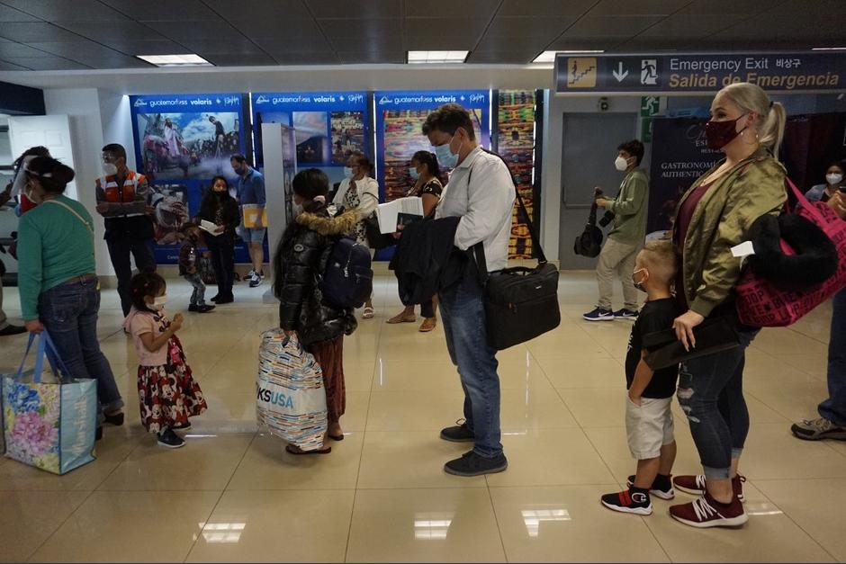 Guatemala reportó el primer pasajero proveniente de EE.UU. con Covid-19. (Foto ilustrativa: AFP)