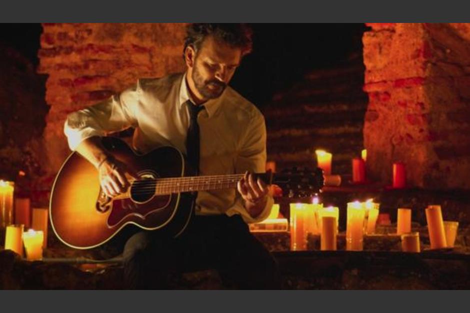 Ricardo Arjona se vio obligado a retirar el video de "Mi País", luego que el Inguat reclamara créditos y exigiera retirar las imágenes. (Foto: Twitter/Ricardo Arjona)