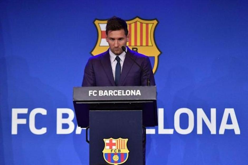 En la conferencia de prensa de este domingo Messi dijo que el PSG es una posibilidad, mientras los medios franceses aseguran que pronto formará parte del club francés. (Foto: Yahoo Sport Australia)