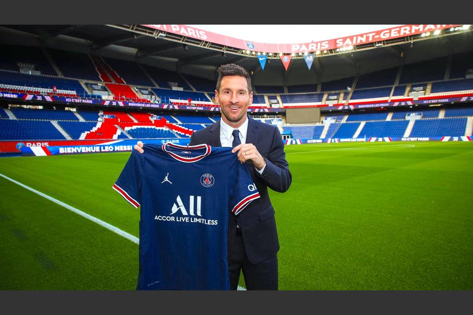 El jugador argentino jugará por dos temporadas en el PSG, con la posibilidad de extender su contrato a un tercer año. (Foto: PSG)