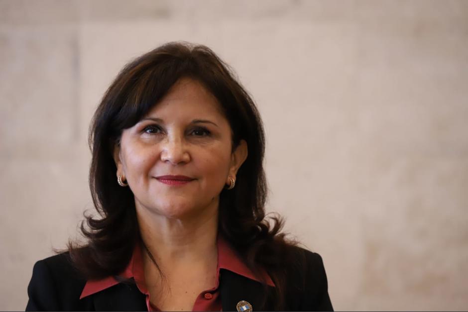 La CC emitió un amparo que frena la juramentación de Gloria Porras. (Foto: archivo) 