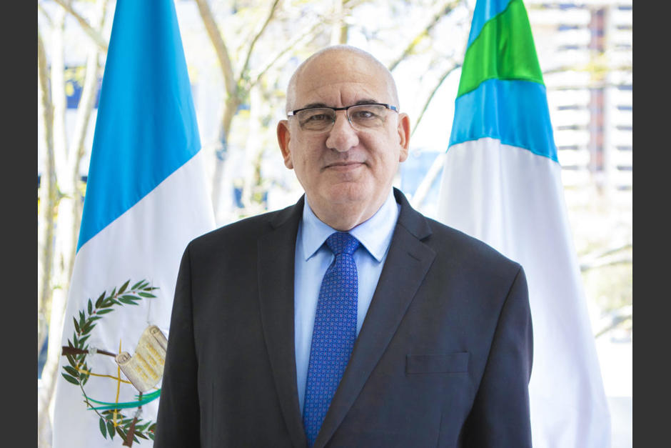 El excandidato a la Presidencia, Isaac Farchi, fue nombrado coordinador general adjunto de Pronacom en marzo del año pasado. (Foto: Pronacom)