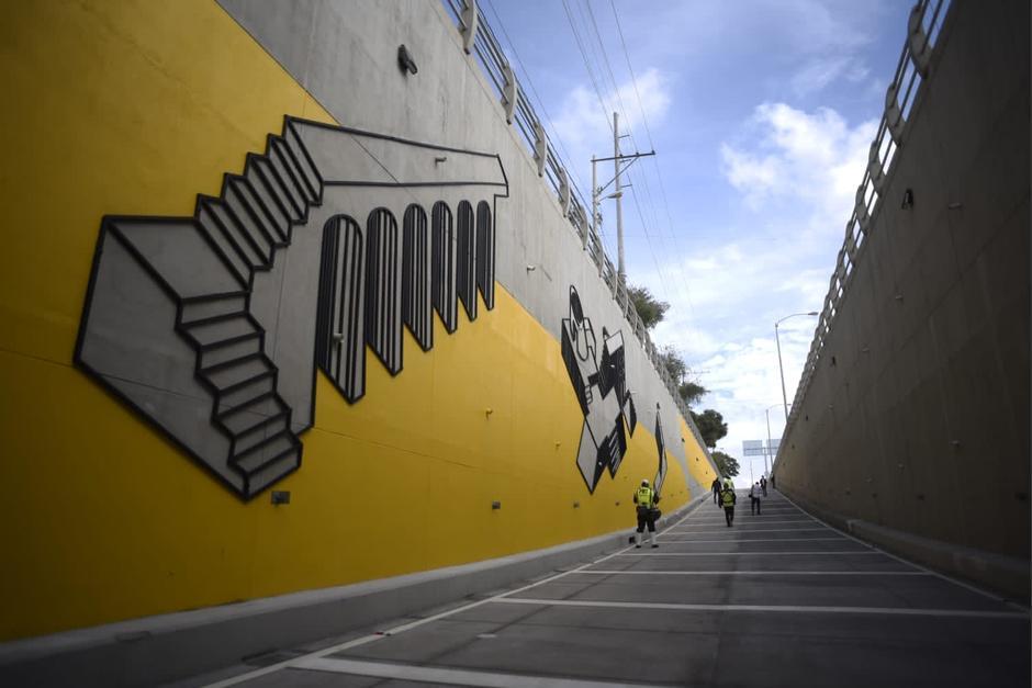 El paso a desnivel de la calzada Atanasio Tzul estará conectado con la Vía Alterna al Sur. (Foto: Wilder López/Soy502)