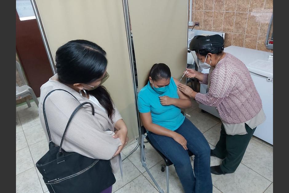 El IGSS dispone de seis centros de vacunación contra el Covid para este fin de semana. (Foto: IGSS)
