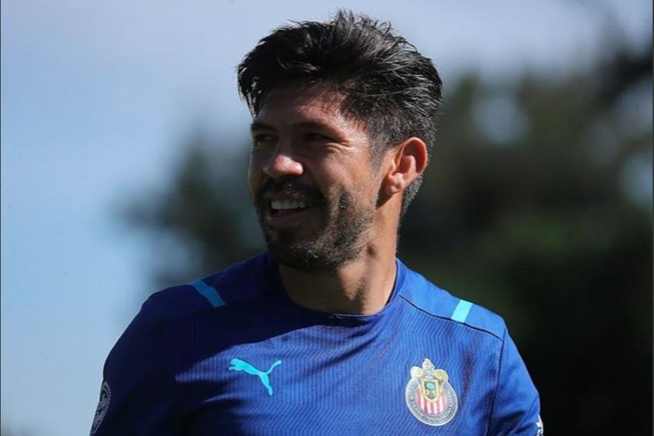 Oribe Peralta, ex jugador de clubes como el América y las Chivas del Guadalajara, podría formar parte de Antigua GFC (Foto: Instagram).
