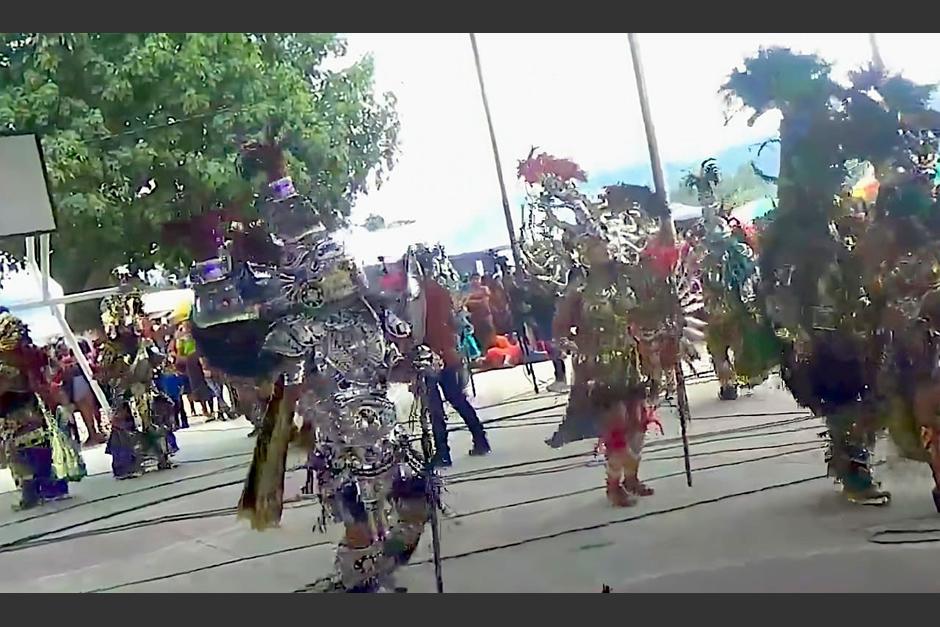 Una fiesta masiva se llevó a cabo en Joyabaj, en Quiché, sin respetar las medidas de bioseguridad por el Covid-19. (Foto: Captura de pantalla)