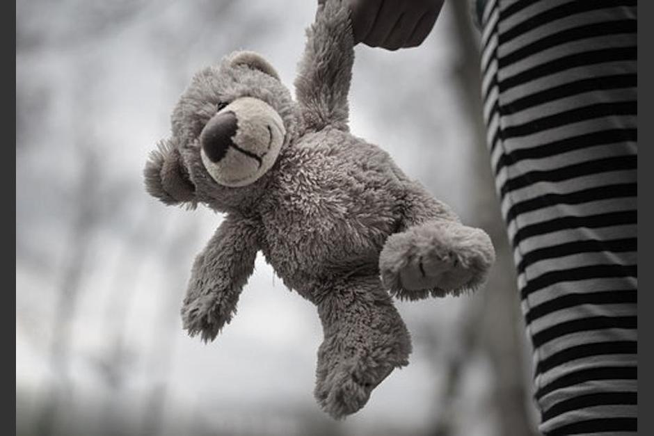 La niña fue hallada sin vida en un área boscosa cerca de su casa. (Foto: boletín alerta Alba-Keneth) 