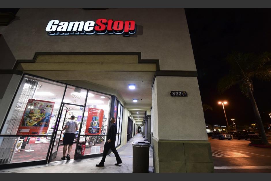 Wall Street se ha visto sorprendido por este grupo masivo que ha hecho temblar la bolsa. (Foto: AFP)