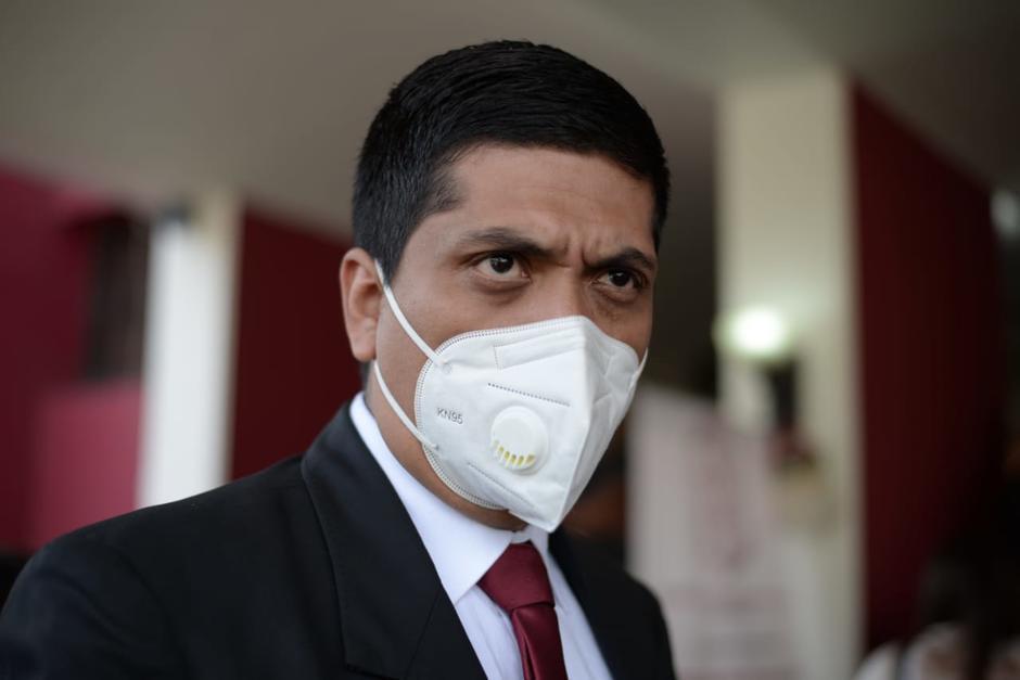 Mynor Moto entregó el cargo como juez de primera instancia penal y no asumió como magistrado de la CC. (Foto: archivo/Soy502) 