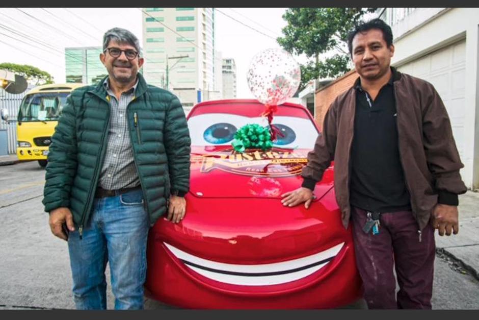 El Rayo Chapín es un regalo que recibió Joseph Edward Cohen por su cumpleaños. (Captura Video)