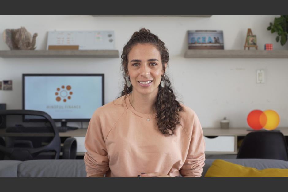 Uno de los factores más importantes que analiza cada institución antes de otorgar un préstamo es tu historial crediticio. (Fotografía cortesía: Mastercard)