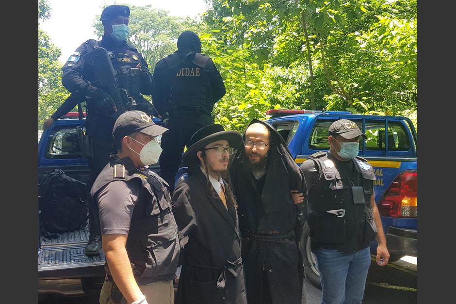 Shmiel Weingarten o Shmiel Meiyer Weingarten y Yoil Weingarten fueron detenidos en Santa Rosa con fines de extradición. (Foto: PNC)