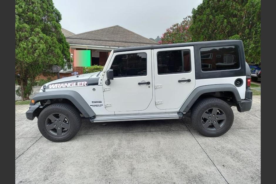 Un hombre y una mujer fueron asaltados en el parqueo de una vivienda ubicada en la la zona 14. (Foto: Cortesía/Facebook)