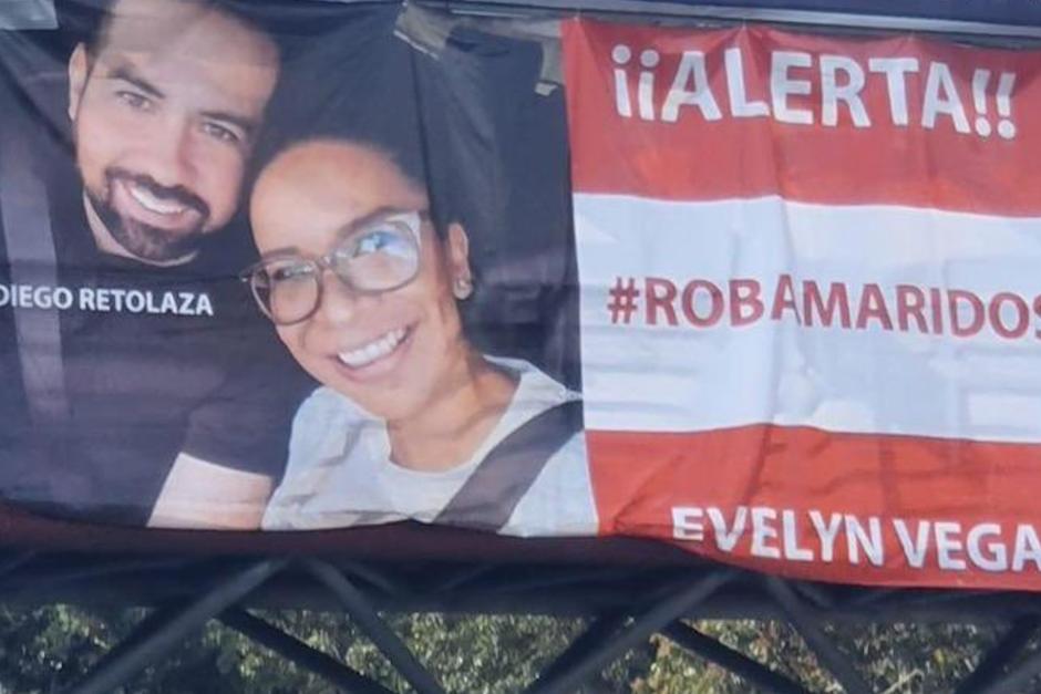 Evelyn Vega quedó expuesta al colocase una manta vinílica en una pasarela de la ciudad de Guatemala. (Foto: redes sociales) 