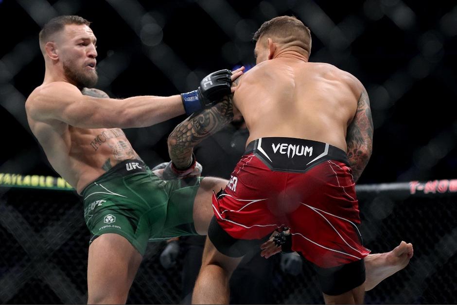 El luchador Conor McGregor sufrió una escalofriante fractura durante su pelea contra Dustin Poirier en la UFC. (Foto: AFP)