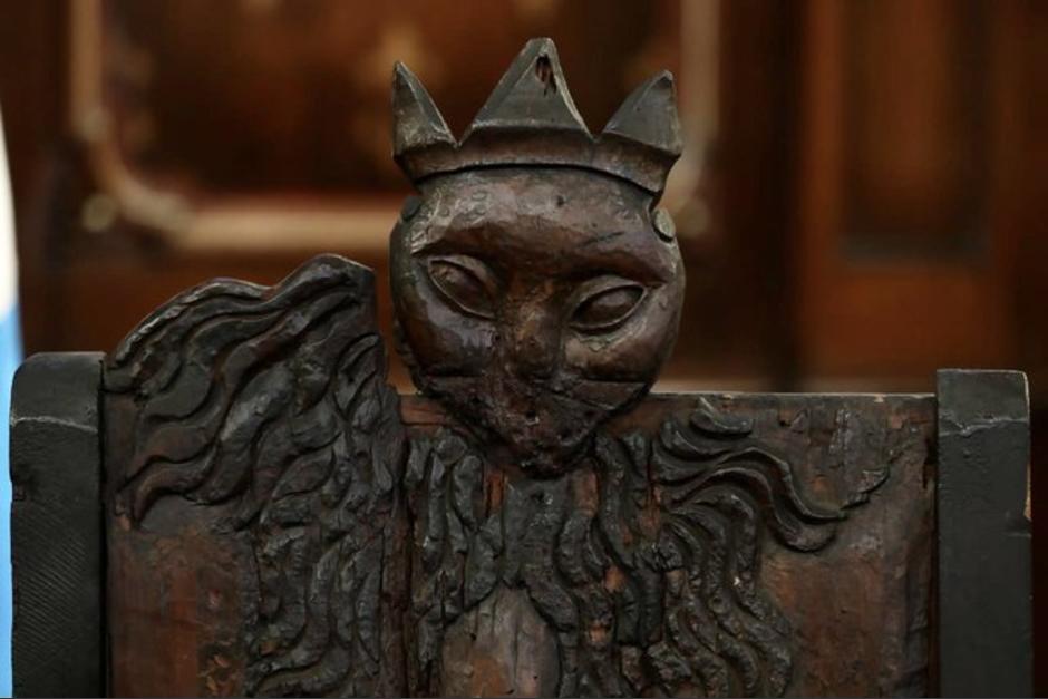 La Silla de Atanasio Tzul fue entregada a los 48 Cantones de Totonicapán el recién pasado 12 de julio. (Foto: Presidencia)