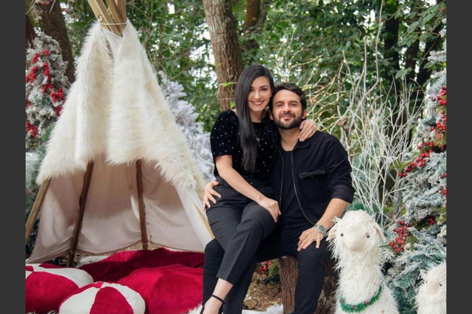 La expresentadora de televisión y el cantante anunciaron que serán padres por primera vez. (Foto: Instagram)