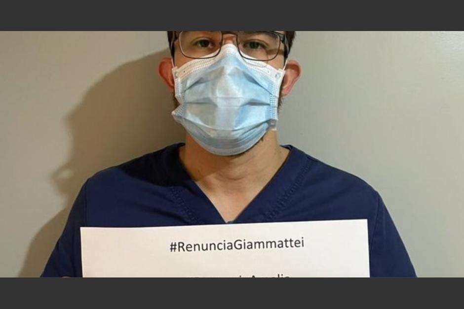El médico manifestó su malestar en redes sociales. (Foto: captura pantalla) 