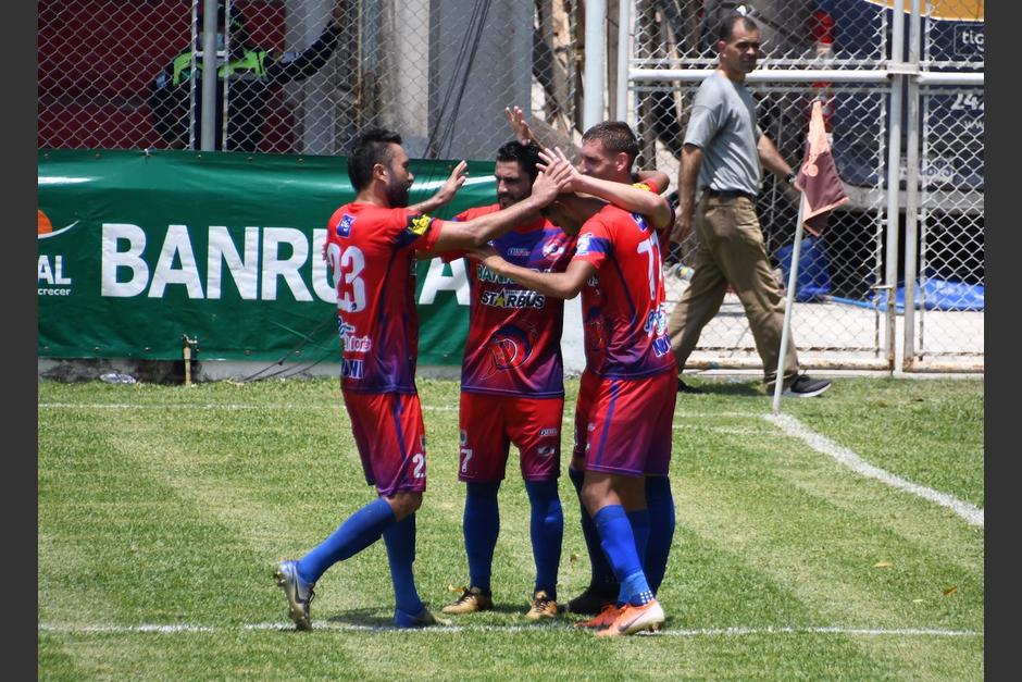 El goleador mexicano celebró su primer gol del Torneo Apertura 2021. (Foto: Nuestro Diario)