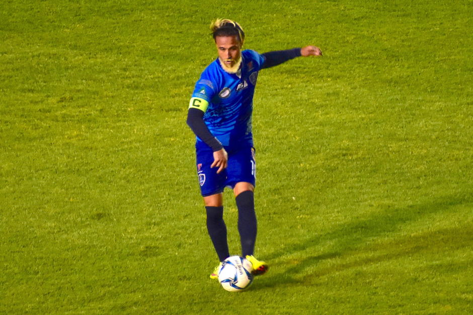 El jugador brasileño fue el capitán del cuadro campeón del Torneo Clausura 2021. (Foto: Fredy Hernández/Soy502)