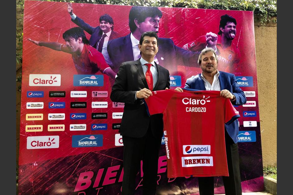 El "diablo mayor" fue presentado oficialmente como nuevo director técnico de Municipal. (Foto: Municipal)